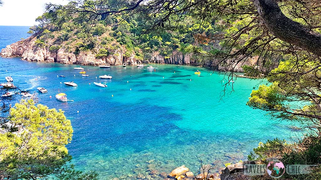 Vistas Cala Aiguablava desde el camino de ronda