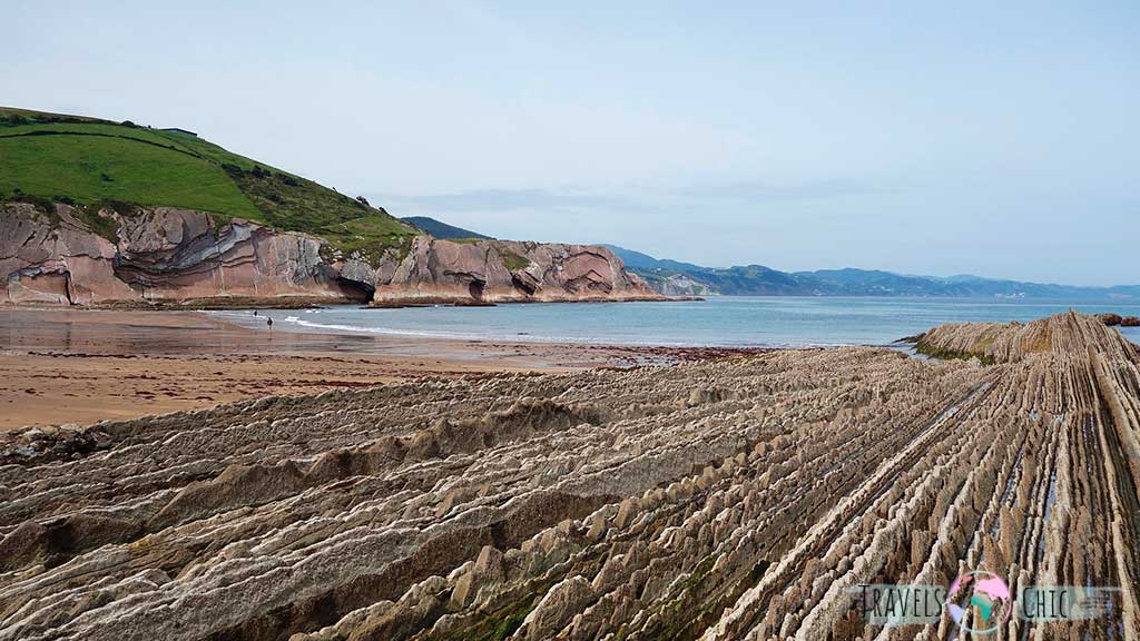 Playa de Itzurun y acantilados de Zumaia
