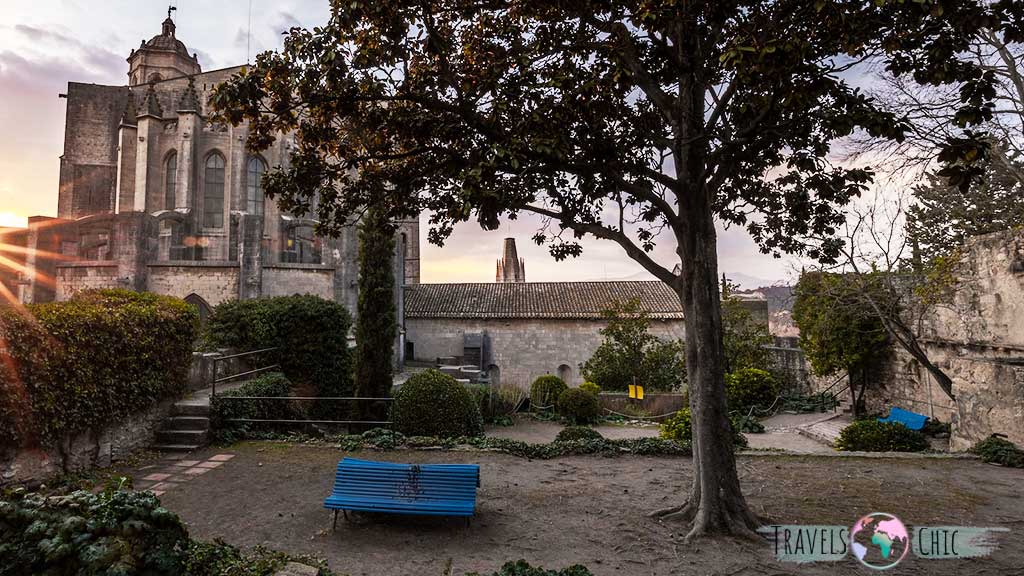Plazas y patios que ver en Girona