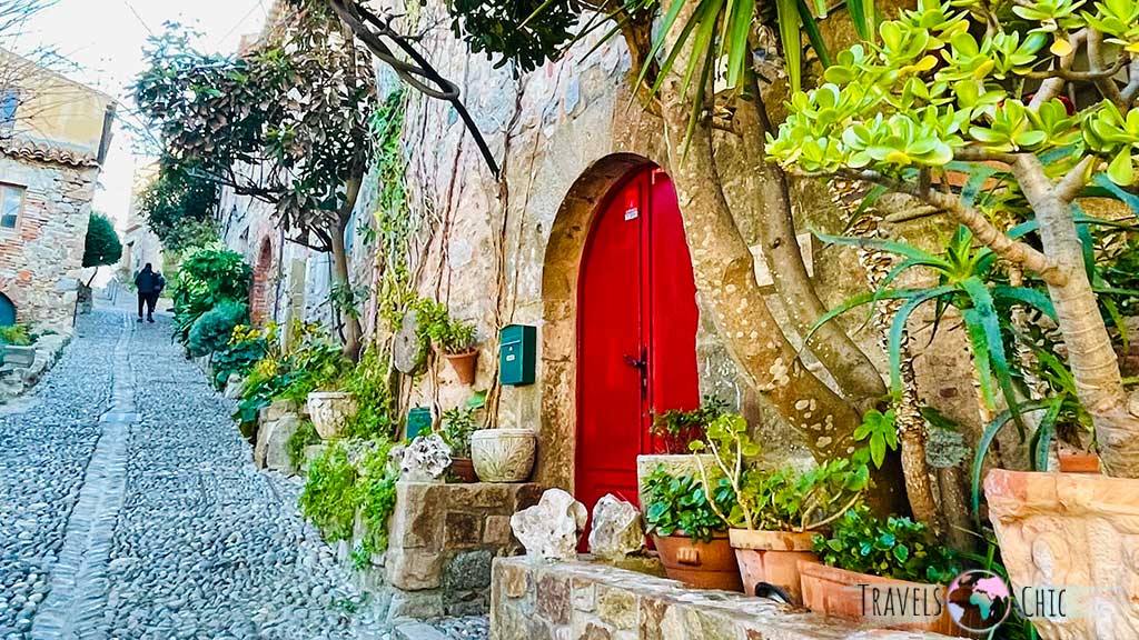 Casco antiguo de Tossa de Mar con calles empedradas