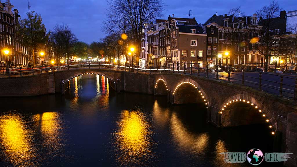 Amsterdam canals at night