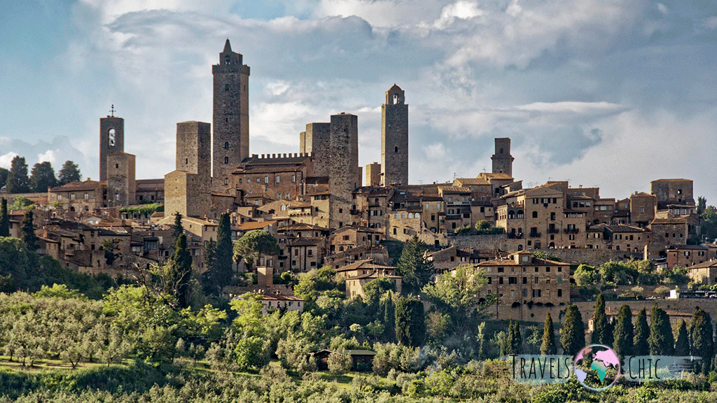 Gimignano pueblo de La Toscana