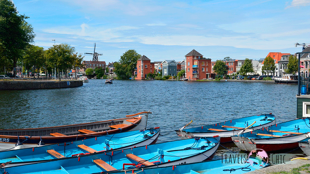Grote Markt square in Haarlem, Holland