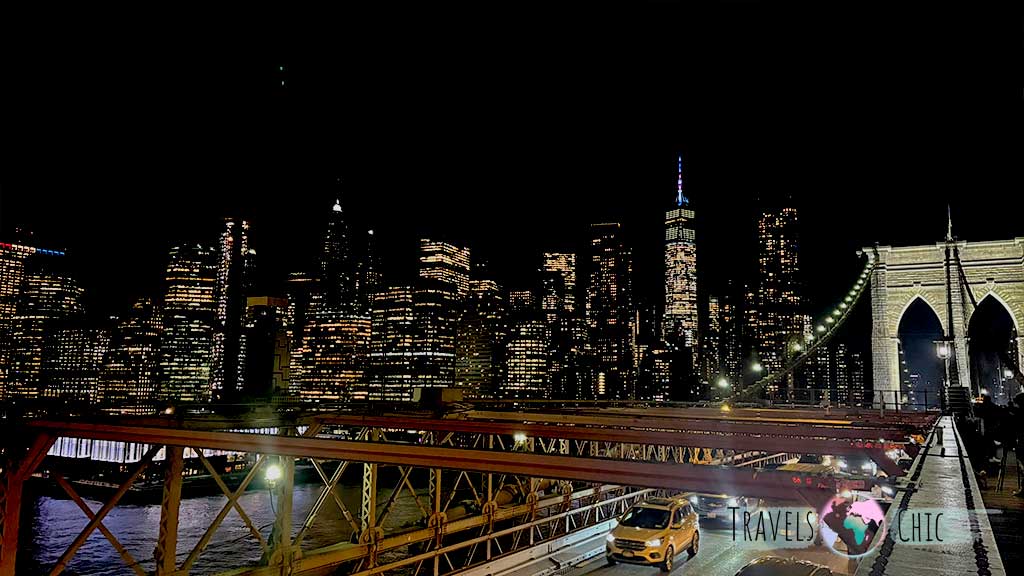 Puente de Brooklyn de noche