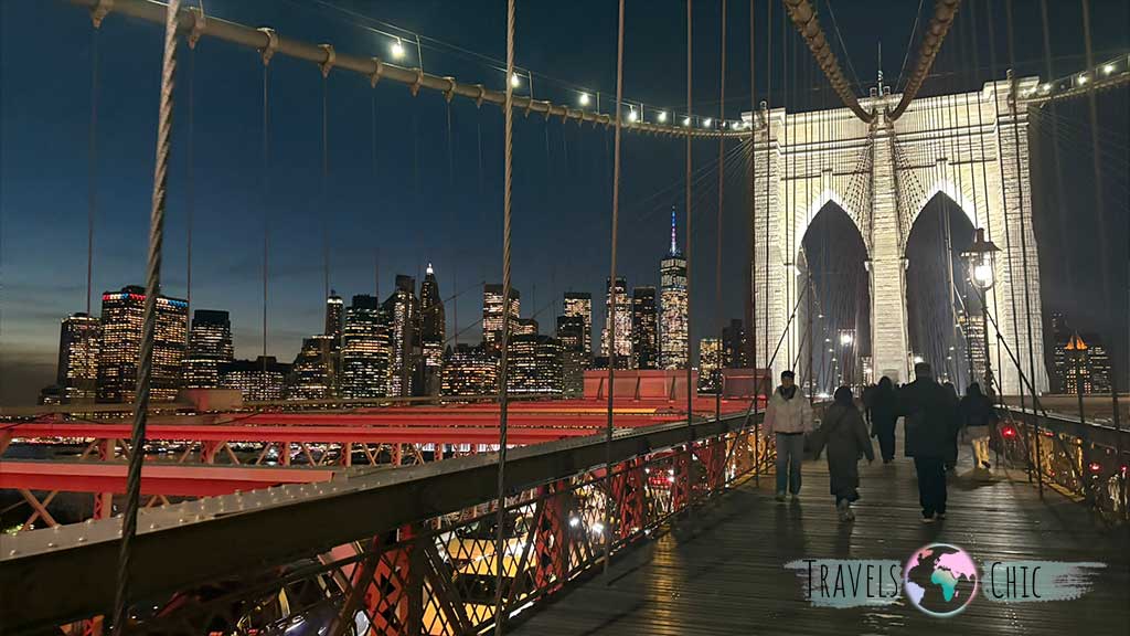 Puente de Brooklyn iluminado