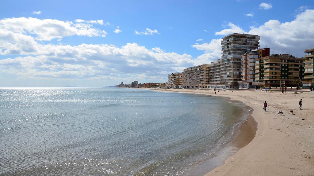 Playa de la Patacona Valencia